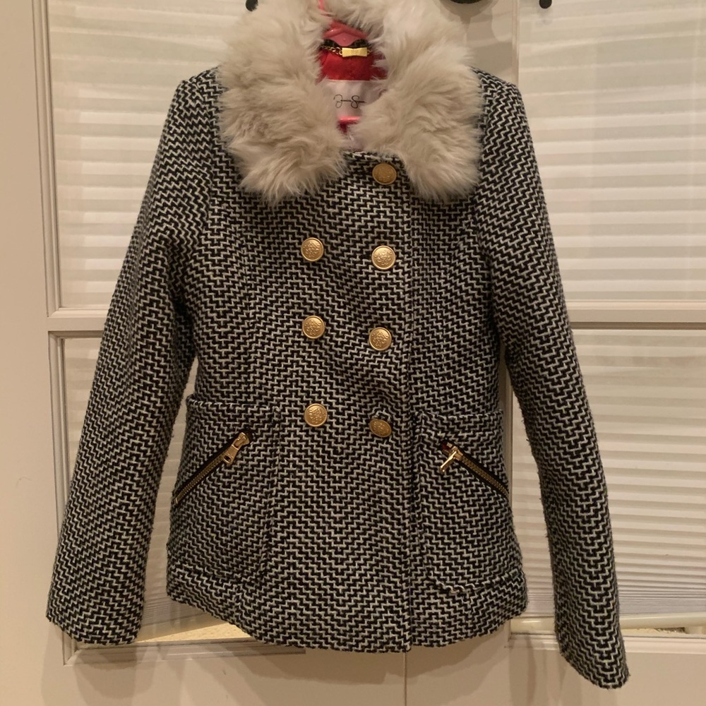 Adorable Jessica Simpson Coat
